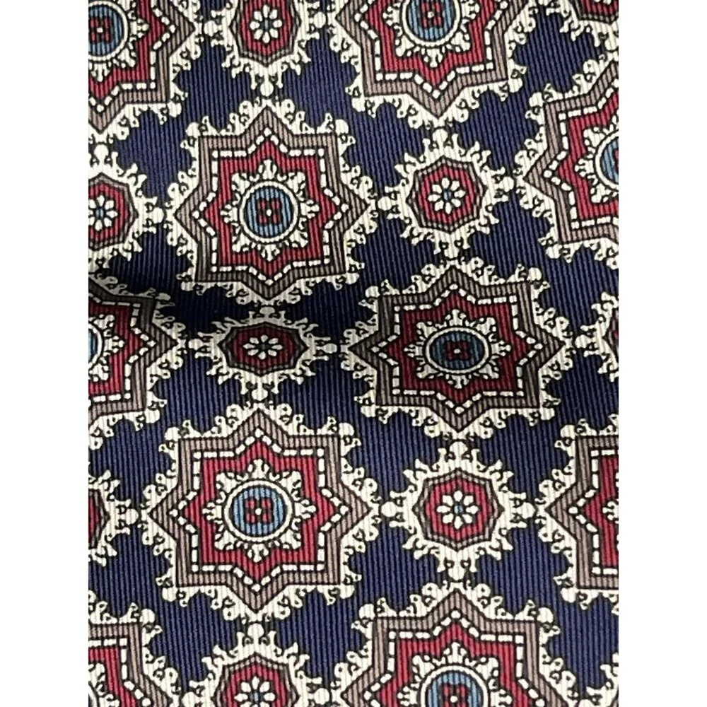 Oscar De La Renta Couture 100% Silk Red Blue Brown & White Geometric Men's Tie - Picture 6 of 10